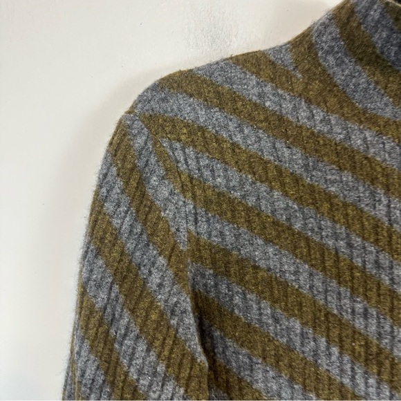 Theory | Diagonal Stripe Mock Neck Knit Sweater Tunic Size Large Wool Blend - Picture 2 of 5